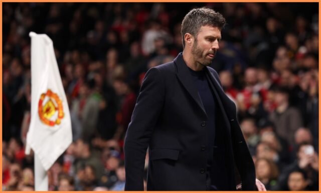 Man United menyelesaikan perpanjangan masa tinggal Michael Carrick