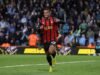 Gol Eli Junior Kroupi ke gawang Man City membawa Arsenal semakin dekat dengan gelar juara Liga Inggris