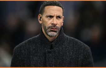 Penggemar Arsenal diberi ucapan selamat oleh Rio Ferdinand atas kemenangan gelar liga