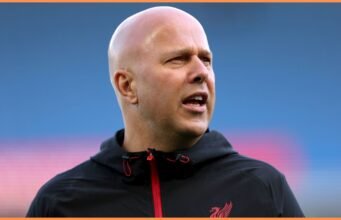 Petinggi Liverpool dikabarkan sudah kehilangan kesabaran terhadap Arne Slot