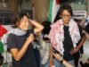 2 warga Korea yang ditangkap di kapal bantuan tujuan Gaza kembali ke rumah