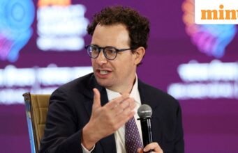 Anthropic sedang dalam pembicaraan untuk menggunakan chip AI khusus Microsoft setelah kesepakatan investasi $5 miliar. Inilah yang kami ketahui