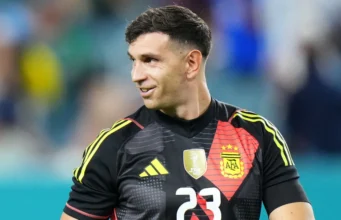 Argentina menerima dorongan besar saat Emiliano Martinez bersiap pulih tepat waktu untuk Piala Dunia 2026