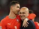 Cristiano Ronaldo bisa bersatu kembali dengan Roberto Martinez di Al Nassr saat impian Pep Guardiola memudar