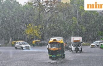 Cuaca Delhi hari ini: Kemungkinan akan turun hujan, kilat, dan angin dengan kecepatan hingga 60 kmpj pada hari Minggu, kata IMD