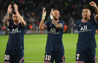 Ego Messi, Mbappé dan Neymar menjadi masalah di PSG, akui mantan rekan setimnya Kimpembe