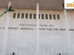 Hakim AS mengkritik dewan Kennedy Center karena menambahkan nama Trump ke gedung, menghalangi penutupan untuk renovasi