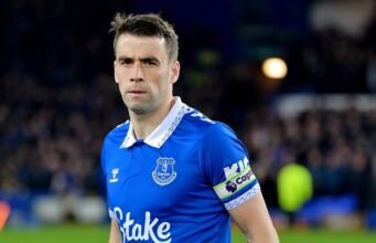 “Kami menawari Seamus semua pekerjaan yang mungkin!” – Bos Everton David Moyes tentang pemain veteran Seamus Coleman yang keluar (Video) L
