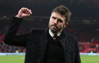 “Kami senang dengan pekerjaan yang telah kami lakukan sejauh ini” – Manajer sementara Manchester United Michael Carrick (Video)