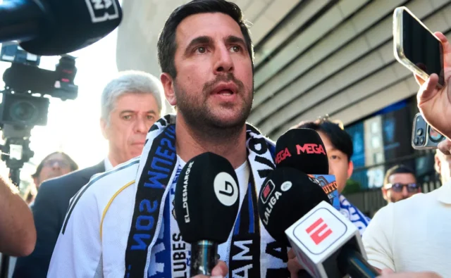 Kandidat presiden Real Madrid Enrique Riquelme berkomitmen untuk merekrut pemain