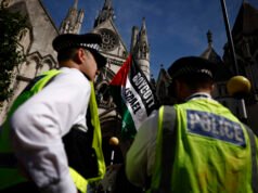 Kelompok hukum mengajukan gugatan terhadap pengacara atas perannya dalam Pengacara Inggris untuk Israel