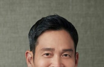 Kepala Shinsegae Akan Meminta Maaf Secara Langsung Menyusul Kontroversi Pemasaran ‘Tank Day’ Starbucks Korea