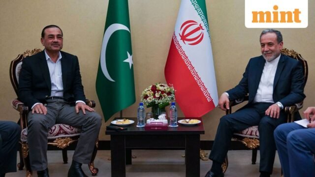 Konflik Asia Barat: Menteri Luar Negeri Iran Araghchi, Panglima Angkatan