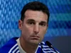 Lionel Scaloni mendukung kiper cadangan Argentina meskipun ada kekhawatiran cedera Emiliano Martinez