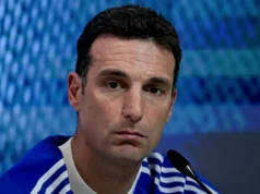 Lionel Scaloni mendukung kiper cadangan Argentina meskipun ada kekhawatiran cedera Emiliano Martinez