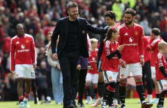 Mampukah Michael Carrick dan Bruno Fernandes bersaing memperebutkan gelar juara di Manchester United musim depan?