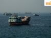 Militer AS menembakkan rudal ke kapal kargo setelah mengabaikan 20 peringatan untuk mencapai Iran yang melanggar blokade Hormuz
