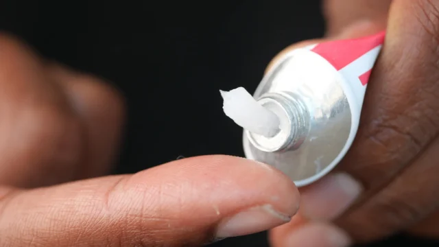 Obat Terobosan Membalikkan Penuaan Kulit dan Secara Dramatis Mempercepat Penyembuhan