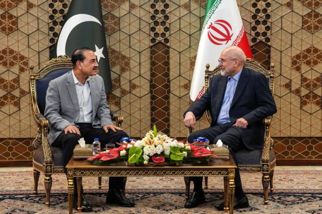Pejabat Pakistan mengatakan kesepakatan perang sementara dengan Iran sudah mencapai