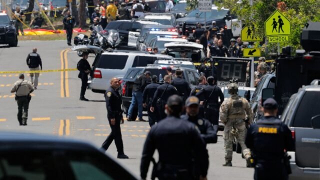 Penembak aktif di San Diego: polisi merespons insiden di Pusat