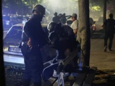 Polisi Paris menangkap puluhan orang setelah kekerasan meletus selama perayaan Liga Champions PSG