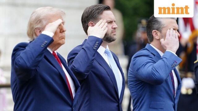 Trump Memuji Pahlawan Militer yang Jatuh pada Upacara Hari Peringatan: