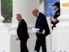 Trump mengadakan pertemuan kabinet yang jarang terjadi di Camp David saat perundingan Iran mencapai tahap kritis