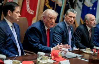 Trump mengatakan dia tidak akan meringankan sanksi Iran sebagai bagian dari kesepakatan