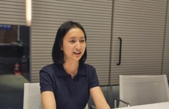 (WAWANCARA) Bagaimana Siswa Kamboja yang Pemalu Menjadi Pengembang AI di Korea Berkat GKS