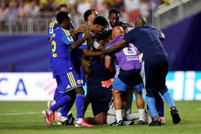 Veteran Curacao mencetak rekor Piala Dunia setelah penampilan heroik