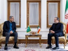 AS dan Iran akan mengadakan pembicaraan di Swiss pada hari Minggu ketika Teheran mengatakan telah menutup Selat Hormuz lagi