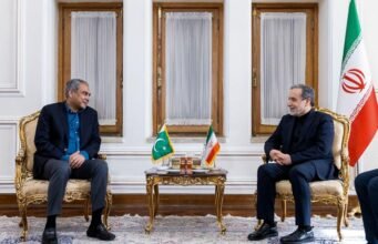 AS dan Iran akan mengadakan pembicaraan di Swiss pada hari Minggu ketika Teheran mengatakan telah menutup Selat Hormuz lagi