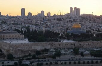 Al-Aqsa: Saat bahaya telah tiba. Akankah dunia Muslim bertindak?