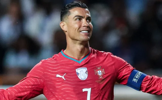 Apakah Cristiano Ronaldo bermain? Perkiraan susunan pemain Portugal vs DR