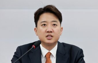 Apakah rambut rontok merupakan masalah kelangsungan hidup? Pemimpin partai menyampaikan proposal perlindungan asuransi