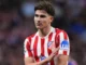 Atletico Madrid mengesampingkan kepindahan Julian Alvarez ke Barcelona setelah pemain Argentina meminta transfer