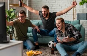 Bagaimana sepak bola membentuk perilaku dan suasana hati pria