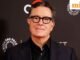 CBS Dipaksa Membayar Biaya Lisensi Setelah Stephen Colbert Menggunakan Lagu Peanuts “Linus and Lucy” di Finale Gag