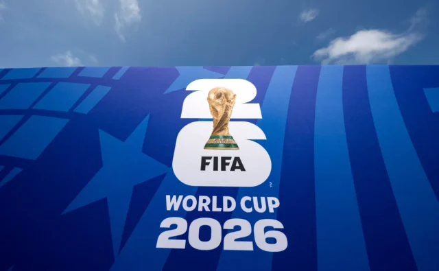 Cara mendengarkan pertandingan Piala Dunia 2026 di radio