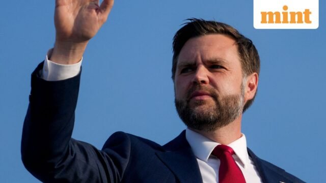 Donald Trump menolak usulan JD Vance untuk mengirim pasukan India