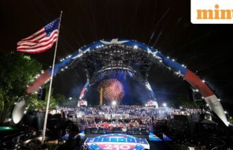 FBI memperluas penyelidikannya ketika dua orang lagi ditangkap di Missouri dan Washington sehubungan dengan rencana yang gagal terhadap acara UFC Trump di Gedung Putih.