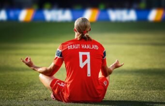Haaland membuat sejarah saat Norwegia menandai kembalinya Piala Dunia dengan kemenangan atas Irak
