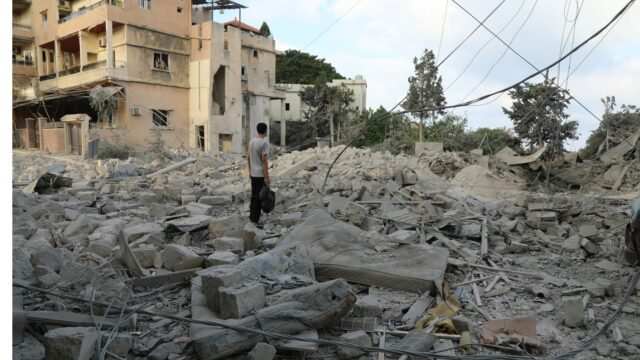 Hizbullah mengklaim 16 serangan terhadap pasukan Israel di Lebanon selatan