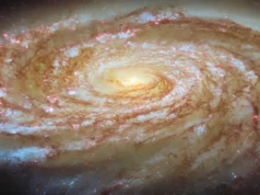 Hubble menangkap M88 dalam perjalanan berbahaya yang dapat mengubahnya selamanya