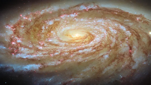 Hubble menangkap M88 dalam perjalanan berbahaya yang dapat mengubahnya selamanya