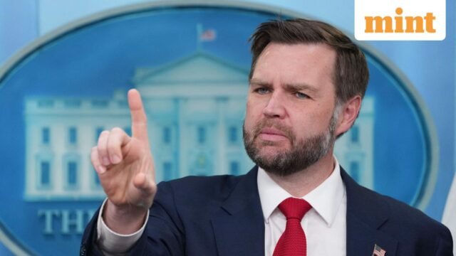 JD Vance membela perjanjian perdamaian AS-Iran, mengecam pengkritik Israel, meminta