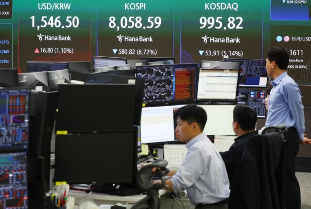 KRX mengaktifkan penjualan sespan untuk KOSPI jika terjadi penurunan tajam