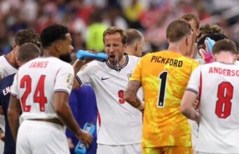 Kane memimpin saat para pemain Inggris bersinar dalam kemenangan pembuka atas Kroasia
