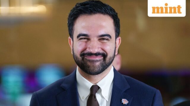 Kaus Piala Dunia FIFA 2026 Zohran Mamdani terjual 2.000 kali