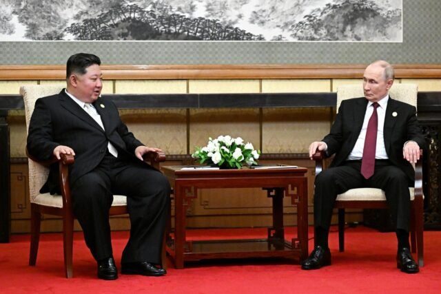 Kim dari Korea Utara menegaskan kembali aliansi dengan Rusia melalui